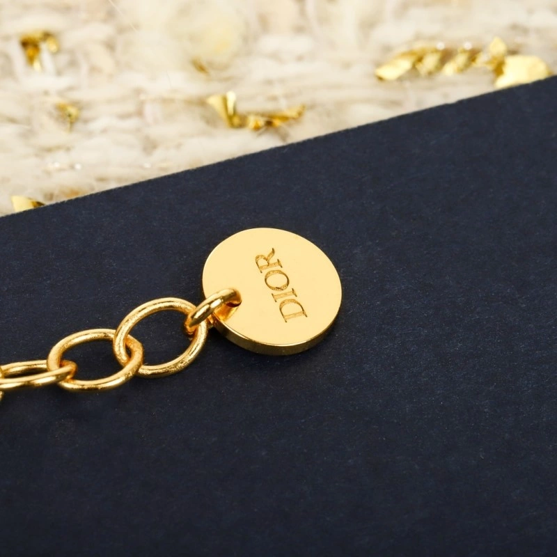 Packable Christian Dior Necklaces 232964