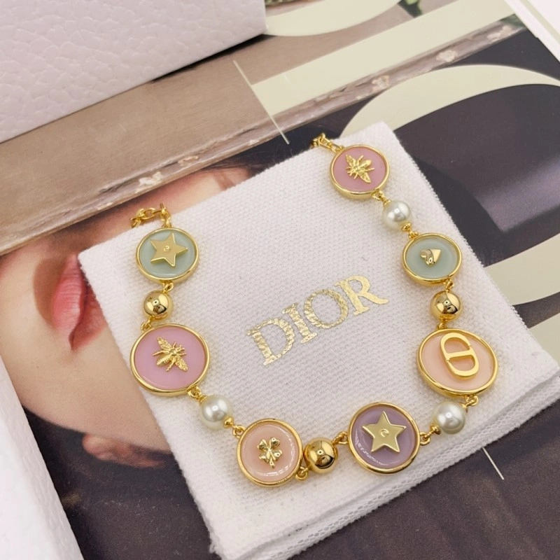 Christian Dior Necklaces Trendsetting 232990