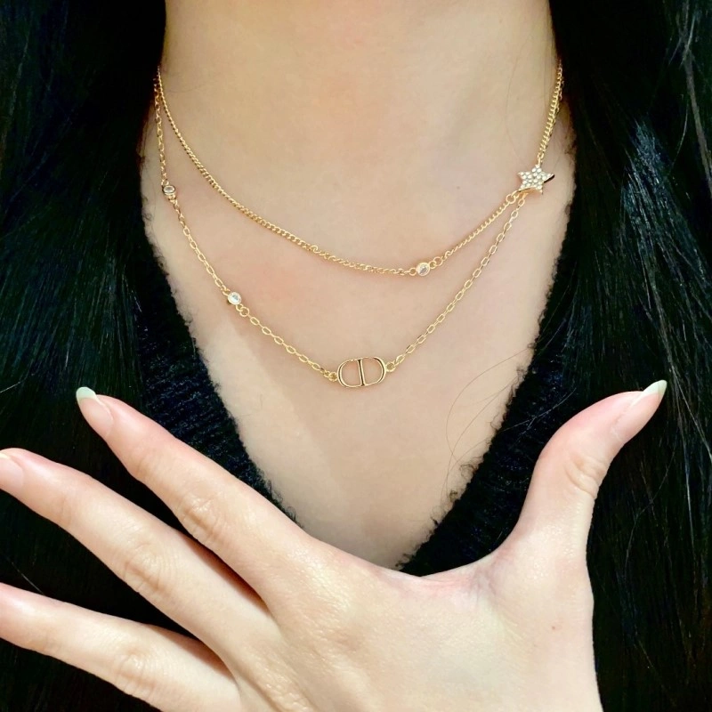 Youthful Christian Dior Necklaces 232942