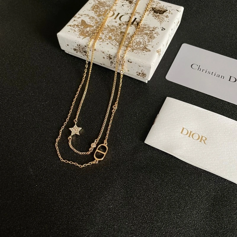 Youthful Christian Dior Necklaces 232942
