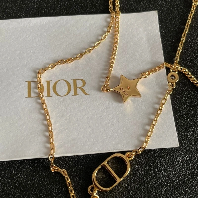 Youthful Christian Dior Necklaces 232942