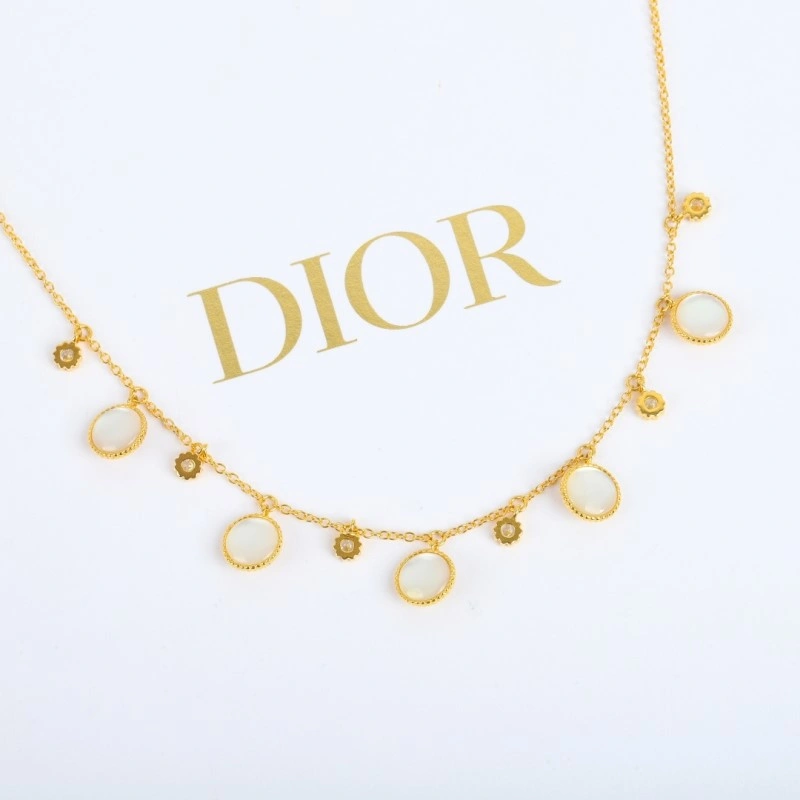Christian Dior Necklaces Functional 232561