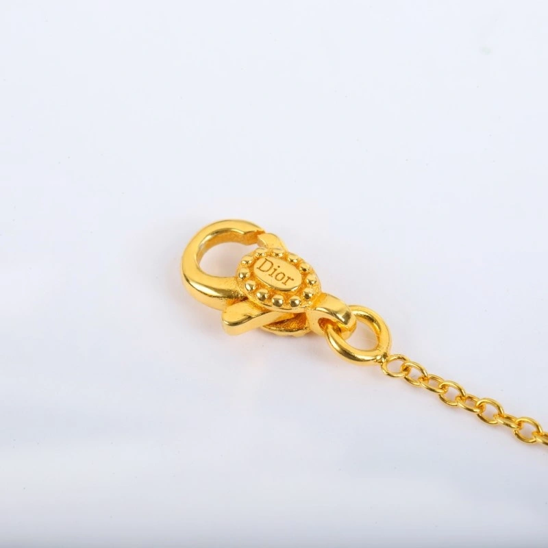 Christian Dior Necklaces Functional 232561