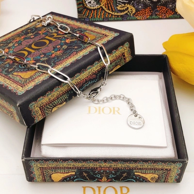 StreetReady Christian Dior Necklaces 232577