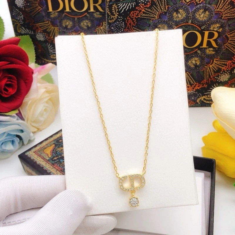 Refined Christian Dior Necklaces 232556