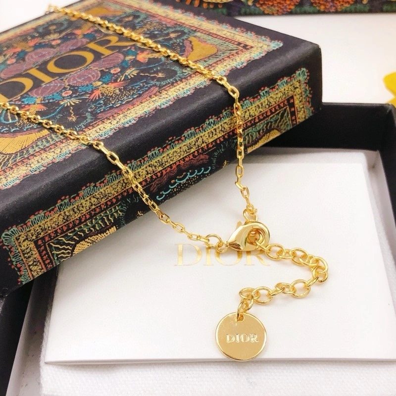 Refined Christian Dior Necklaces 232556