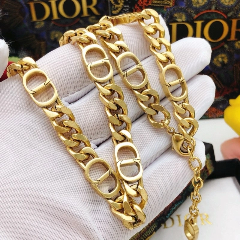 Christian Dior Necklaces WrinkleFree 232546