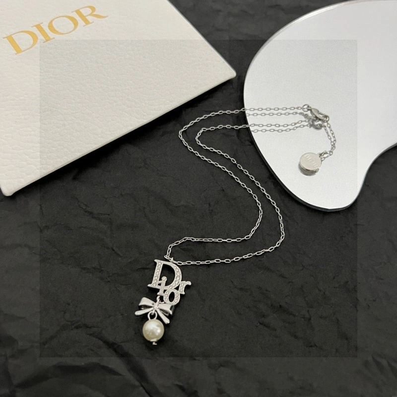 Christian Dior Necklaces Classic 232573
