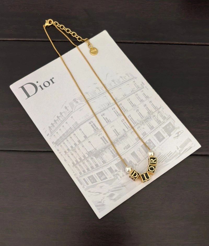 Christian Dior Necklaces Neat 232570