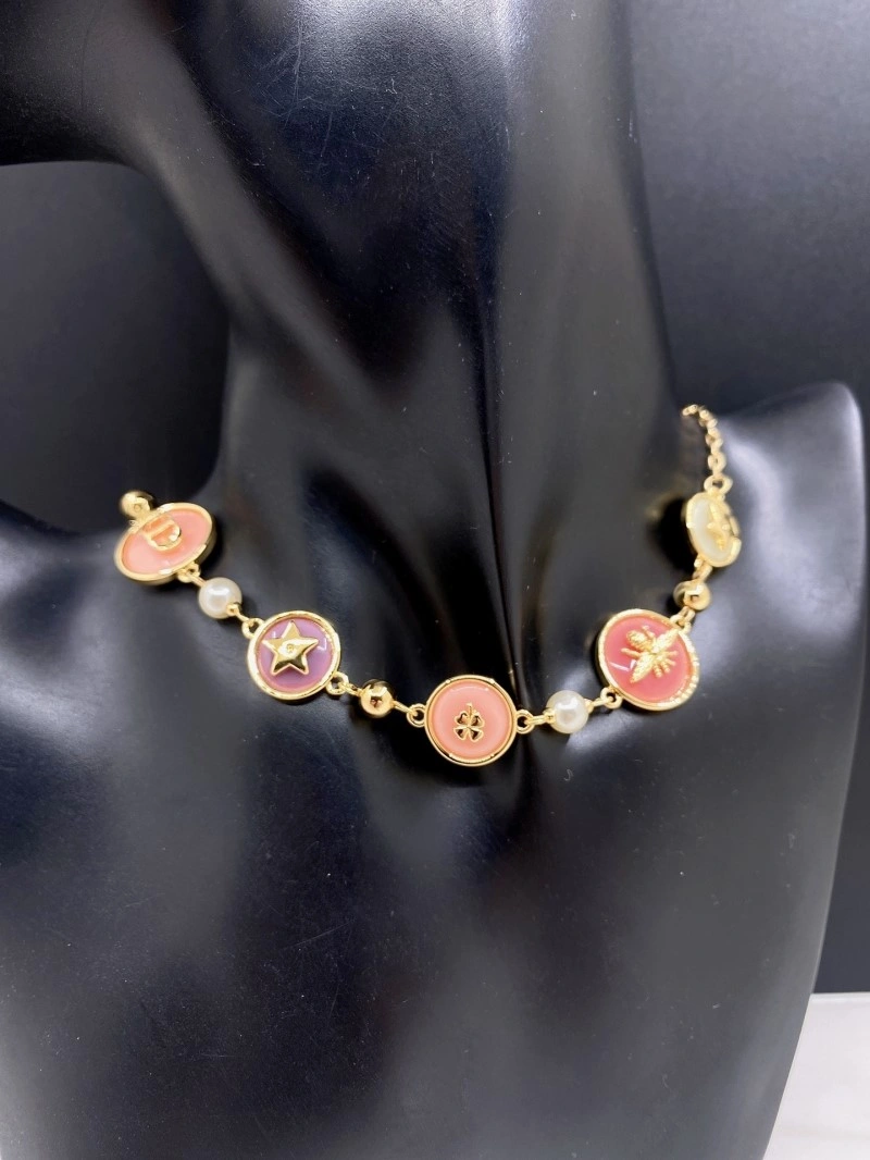 RelaxedFit Christian Dior Necklaces 232636