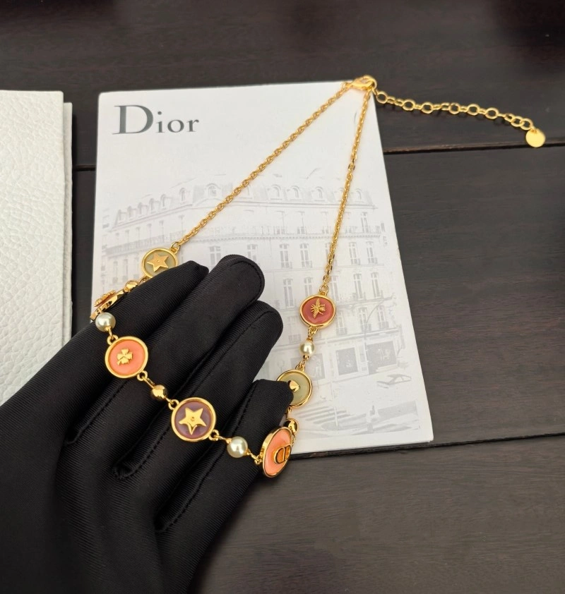 RelaxedFit Christian Dior Necklaces 232636