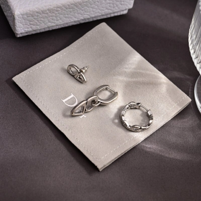 Trendy Christian Dior Necklaces 232568