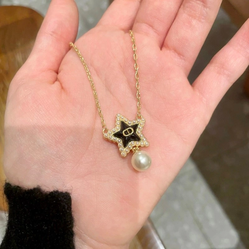 Christian Dior Necklaces Efficient 232539