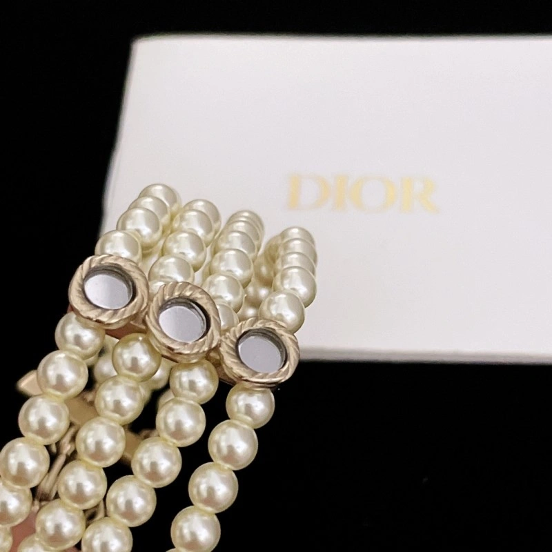 TravelReady Christian Dior Necklaces 232530