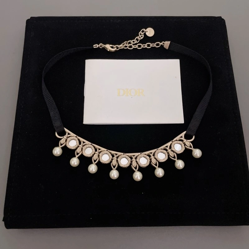 Modern Christian Dior Necklaces 232596