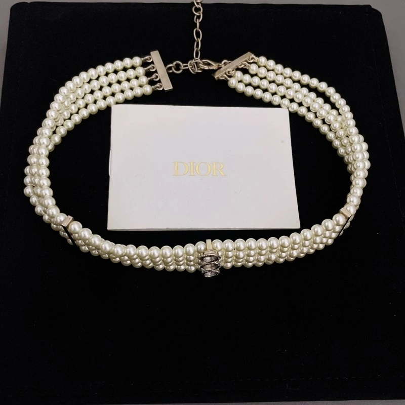 Bold Christian Dior Necklaces 232515