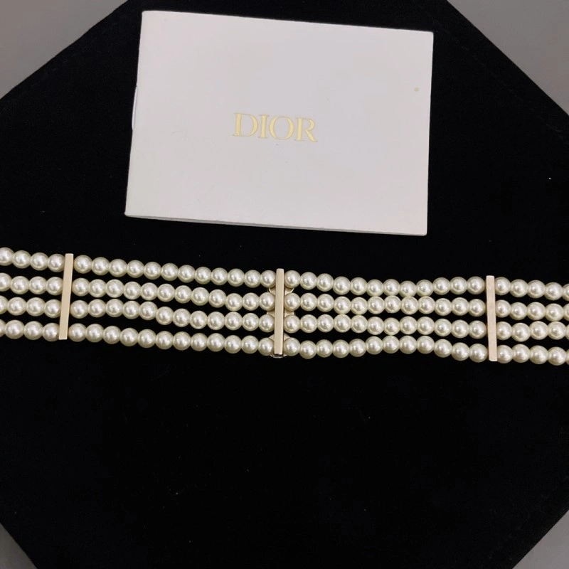 Bold Christian Dior Necklaces 232515