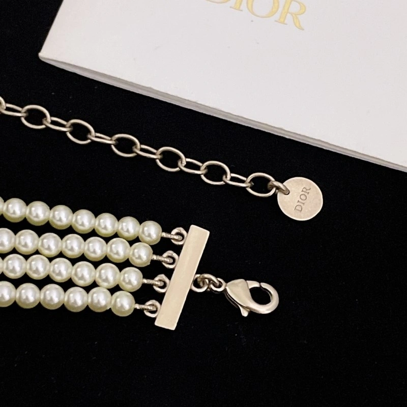 Bold Christian Dior Necklaces 232515