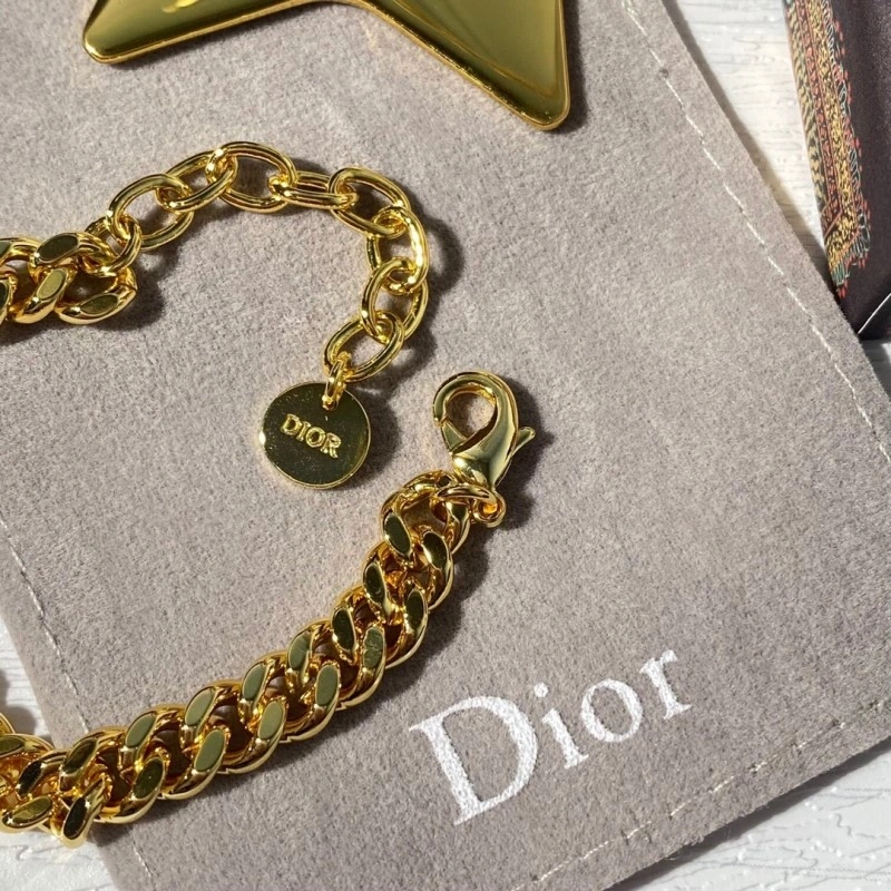 OdorResistant Christian Dior Necklaces 232510