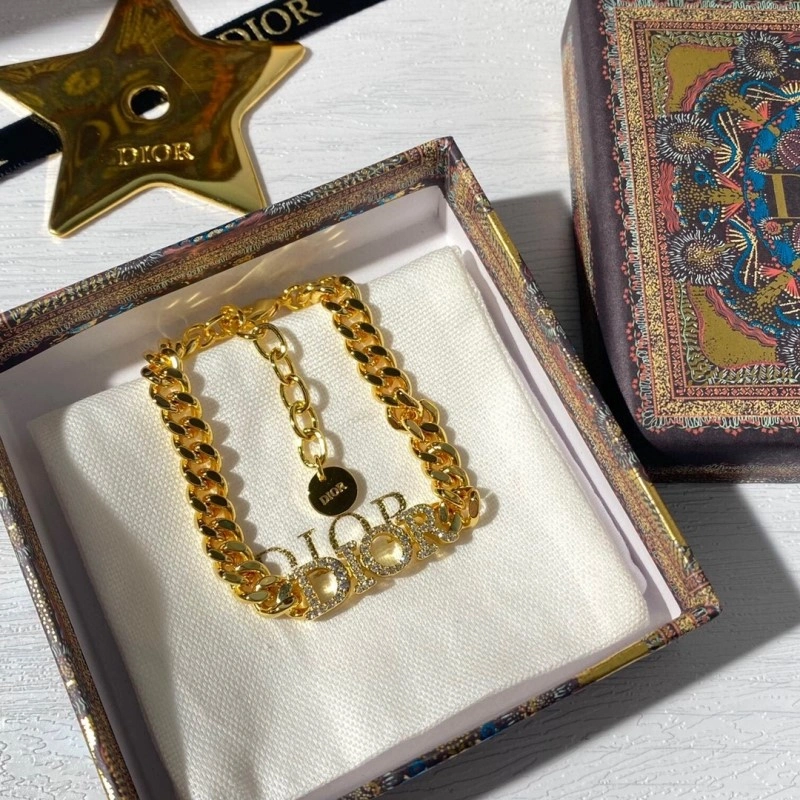 OdorResistant Christian Dior Necklaces 232510