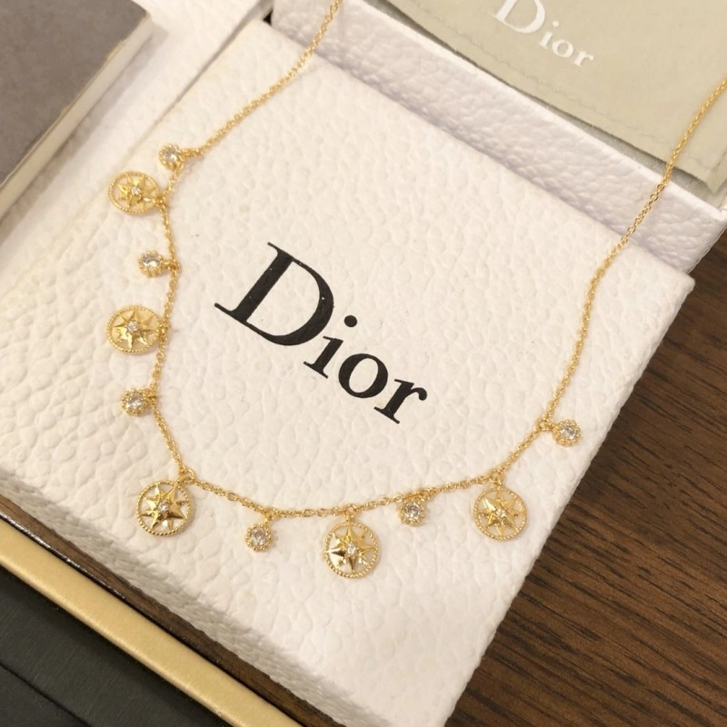 Minimalist Christian Dior Necklaces 232514