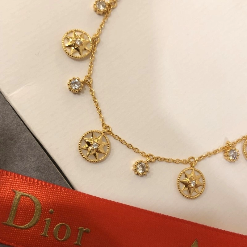 Minimalist Christian Dior Necklaces 232514