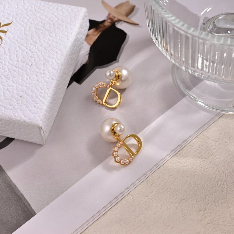 Christian Dior Necklaces Attractive 232497