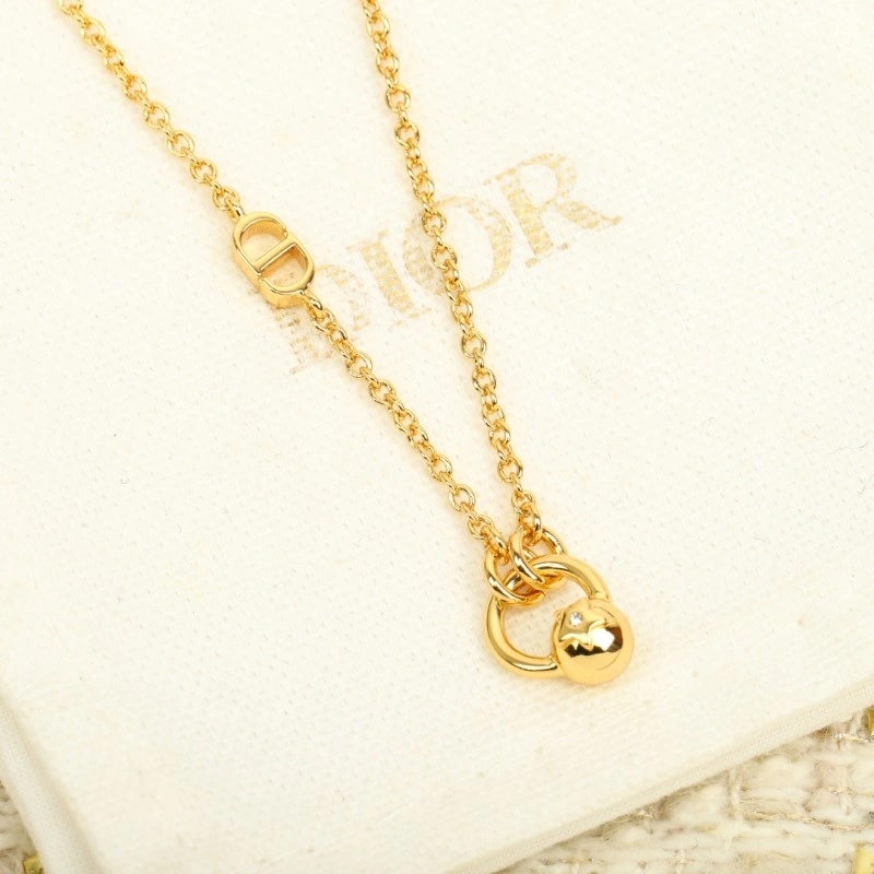 HighPerformance Christian Dior Necklaces 232495
