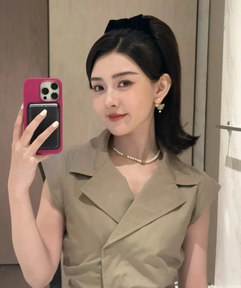 Efficient Christian Dior Necklaces 232527