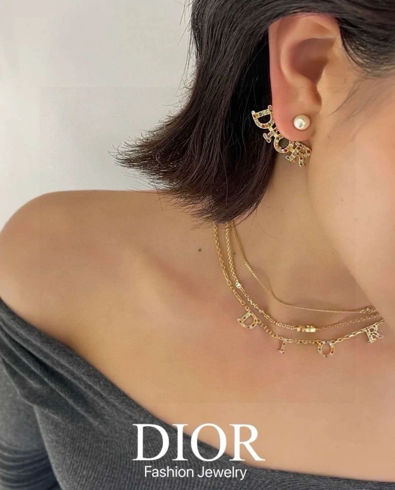SmoothTexture Christian Dior Necklaces 232483