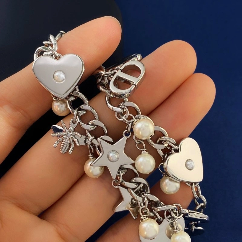 WellDesigned Christian Dior Necklaces 232532