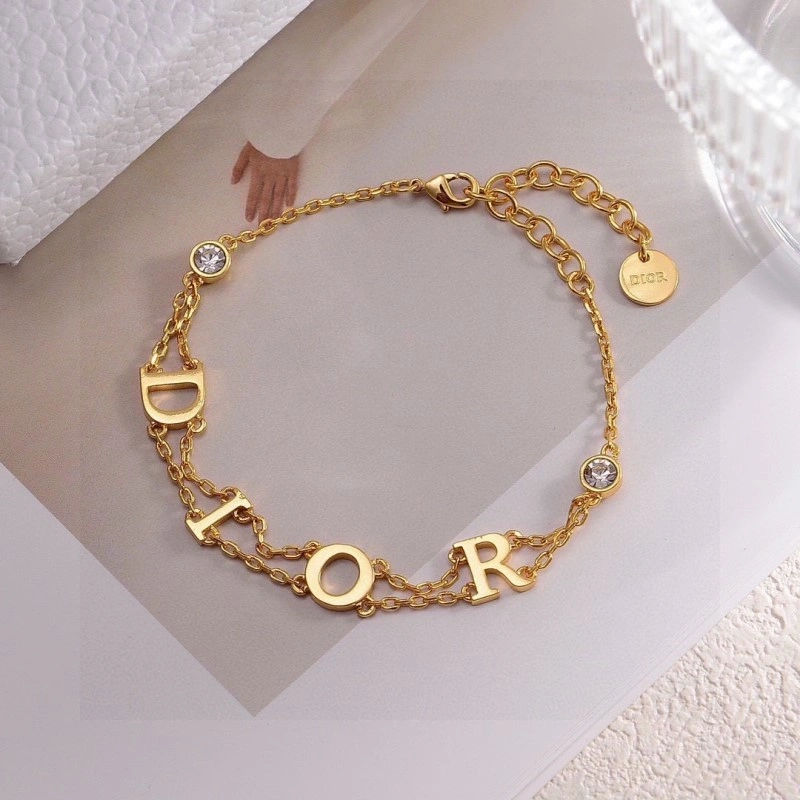 Stretchable Christian Dior Necklaces 232477