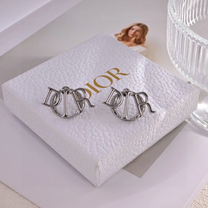 Unique Christian Dior Necklaces 232479