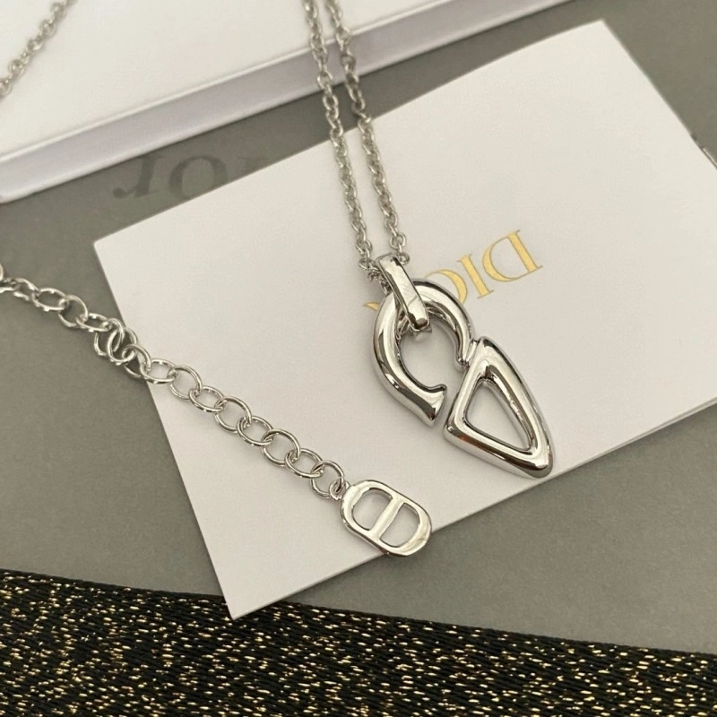 Christian Dior Necklaces OnTrend 232485
