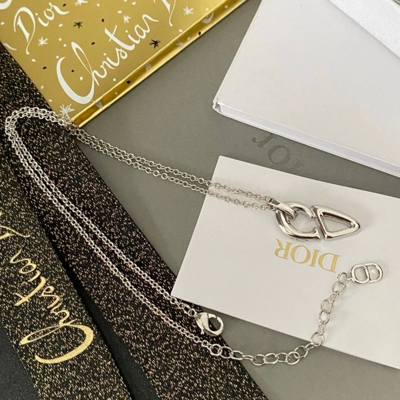 Christian Dior Necklaces OnTrend 232485