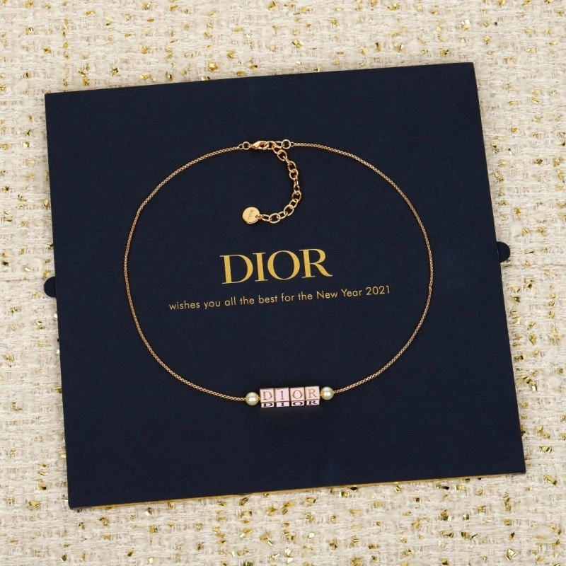 UrbanStyle Christian Dior Necklaces 232653