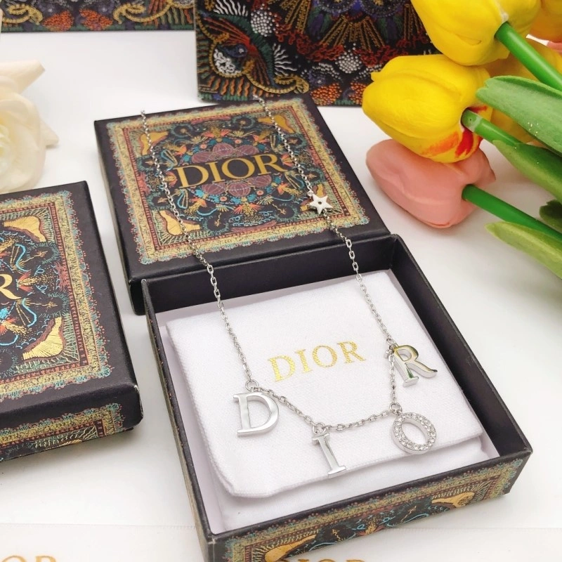 Christian Dior Necklaces Modern 232447
