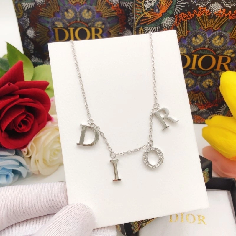 Christian Dior Necklaces Modern 232447