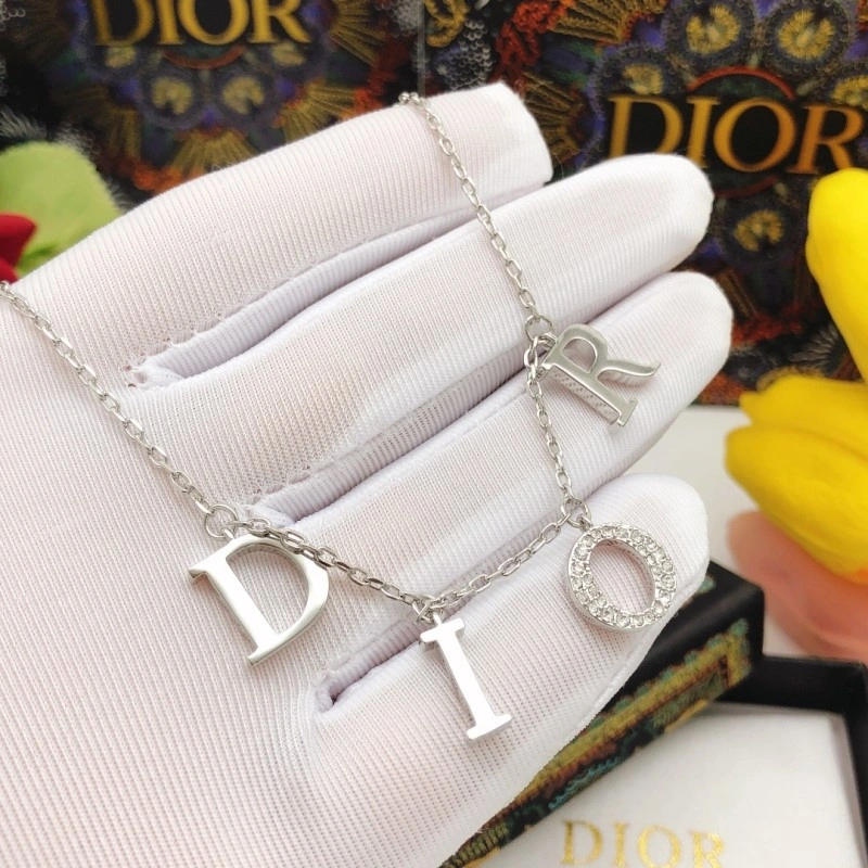 Christian Dior Necklaces Modern 232447