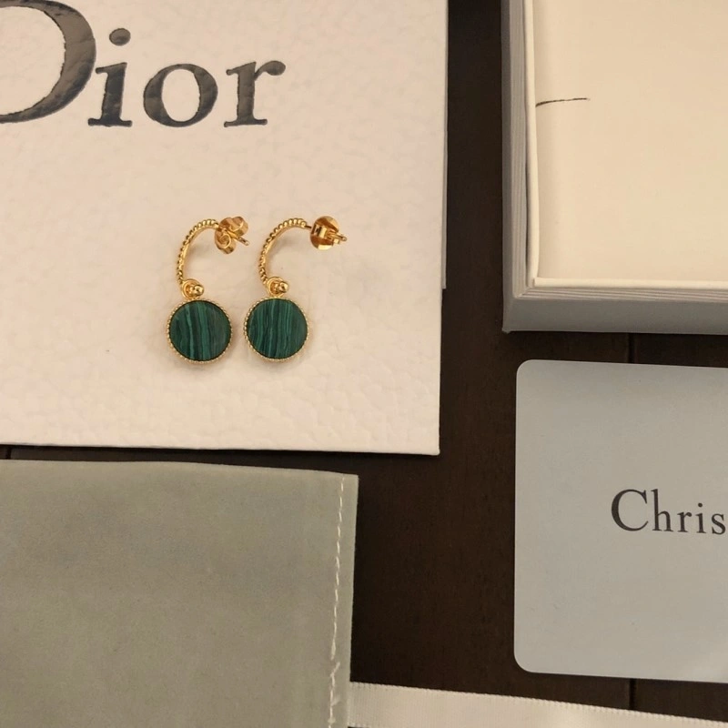 Sophisticated Christian Dior Necklaces 232462
