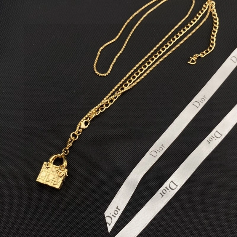Christian Dior Necklaces WrinkleFree 232460