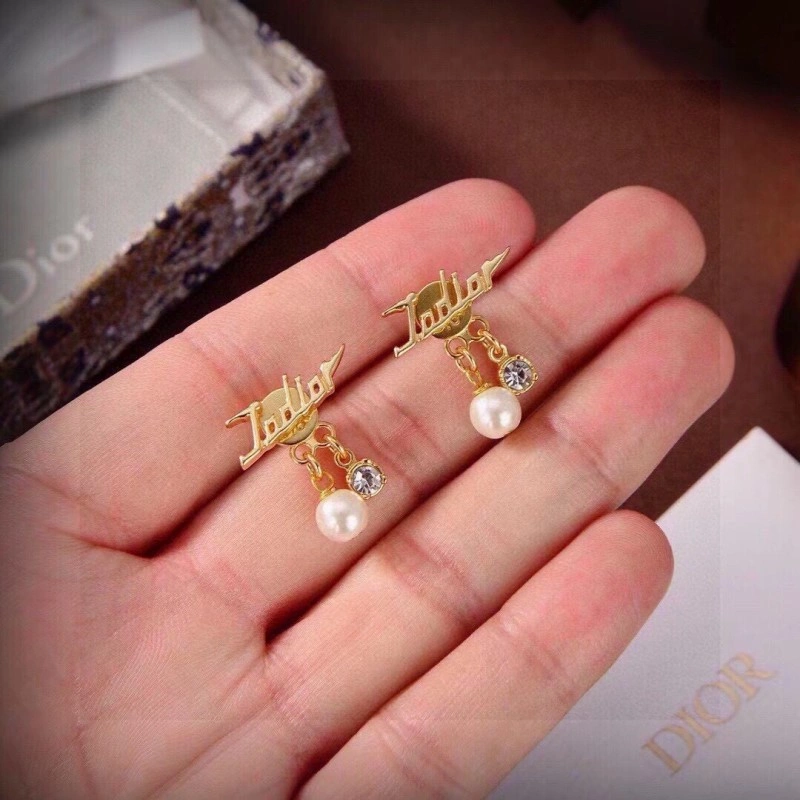 Neat Christian Dior Necklaces 232453