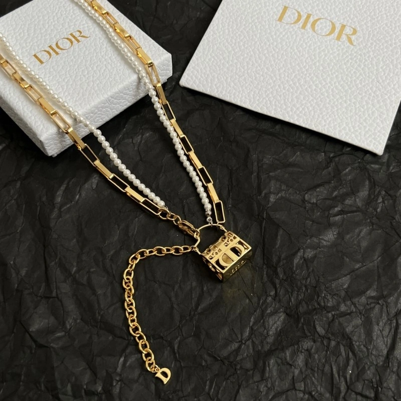 Christian Dior Necklaces Neat 232445