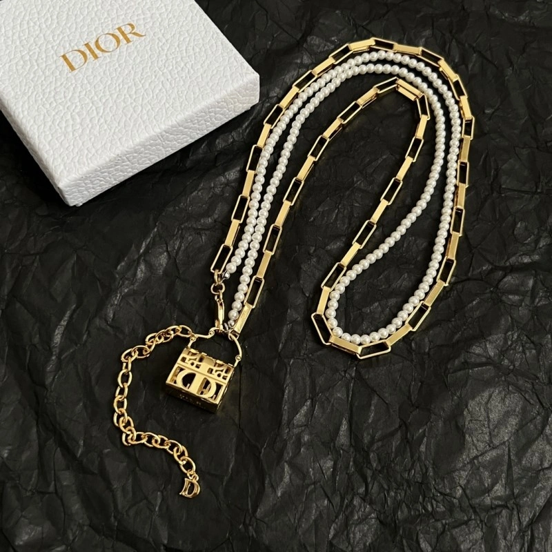 Christian Dior Necklaces Neat 232445