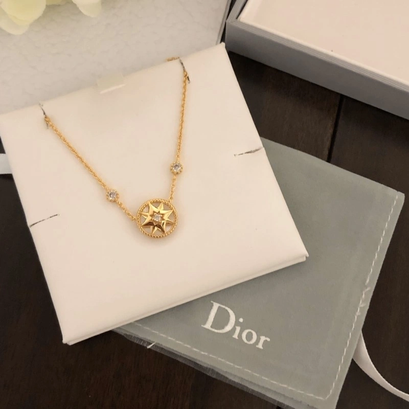 Christian Dior Necklaces Packable 232473