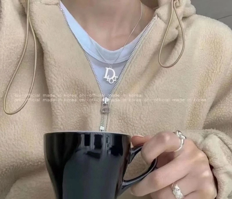 Christian Dior Necklaces Lightweight 232474