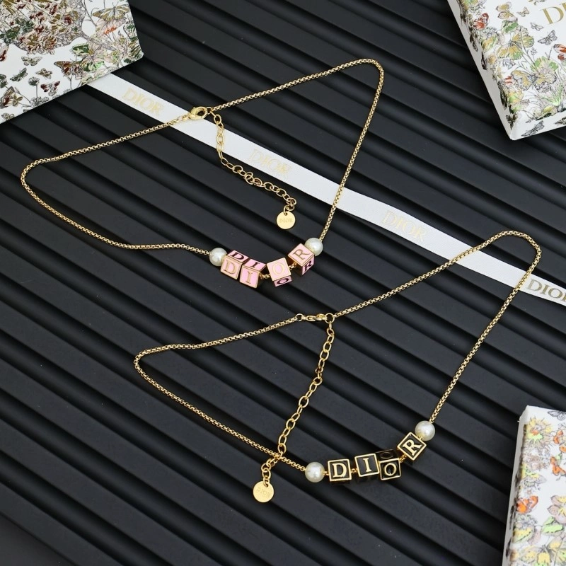 Christian Dior Necklaces WellDesigned 232440