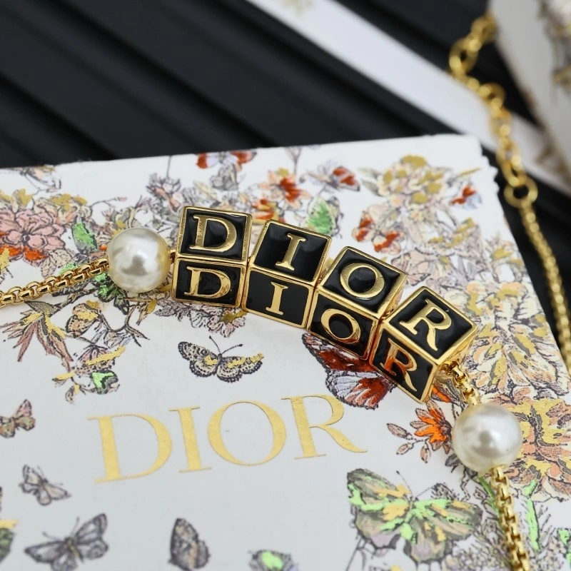 Christian Dior Necklaces WellDesigned 232440