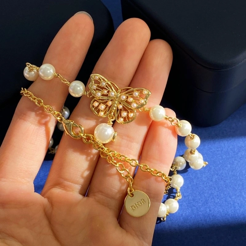 Modern Christian Dior Necklaces 232437