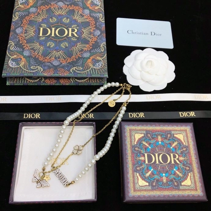 Christian Dior Necklaces Resilient 232432